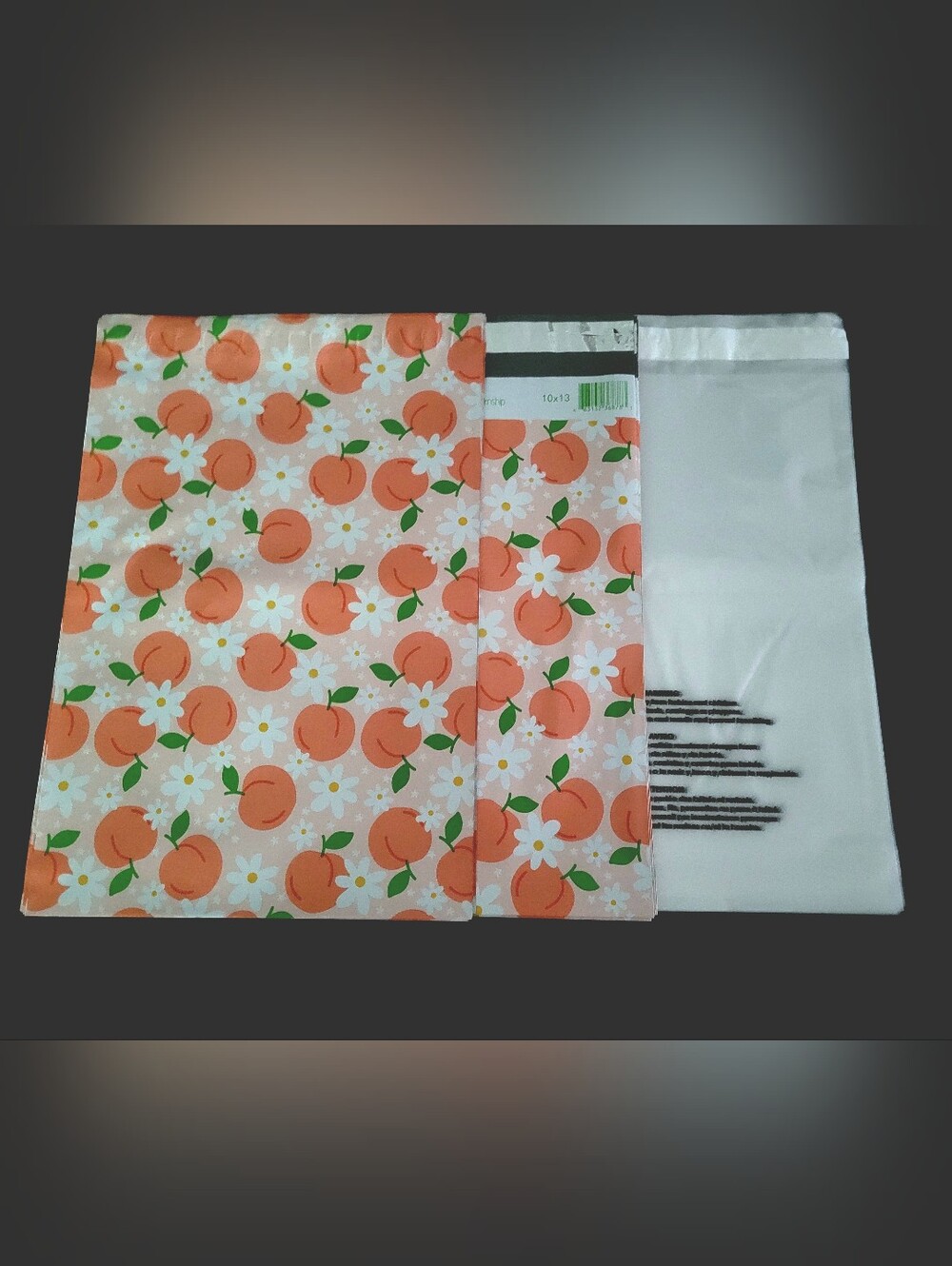 50 pcs - 25 10x13 Juicy Peaches Poly Mailers & 25 10x13 Clear Self Seal Bags
